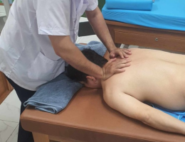 Xoa bóp- bấm huyệt